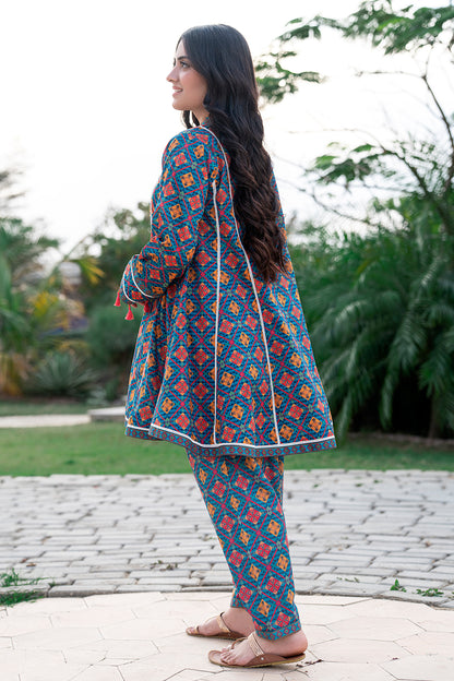 T-ALPARTW-031 Stylish body pannel shirt.Paired with straight shalwer