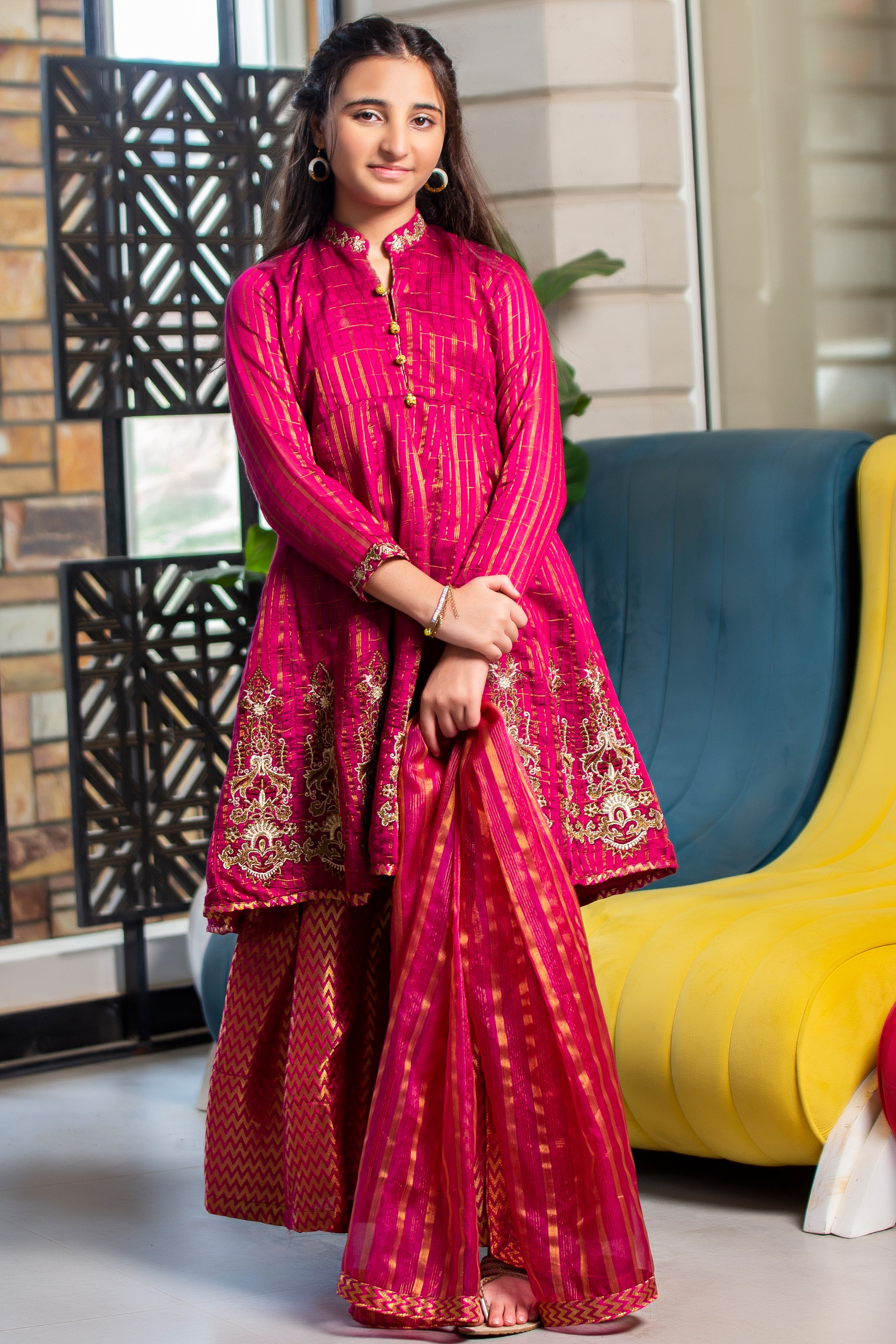 Embroidered Velvet Pakistani Suit in Pink : KCH8713
