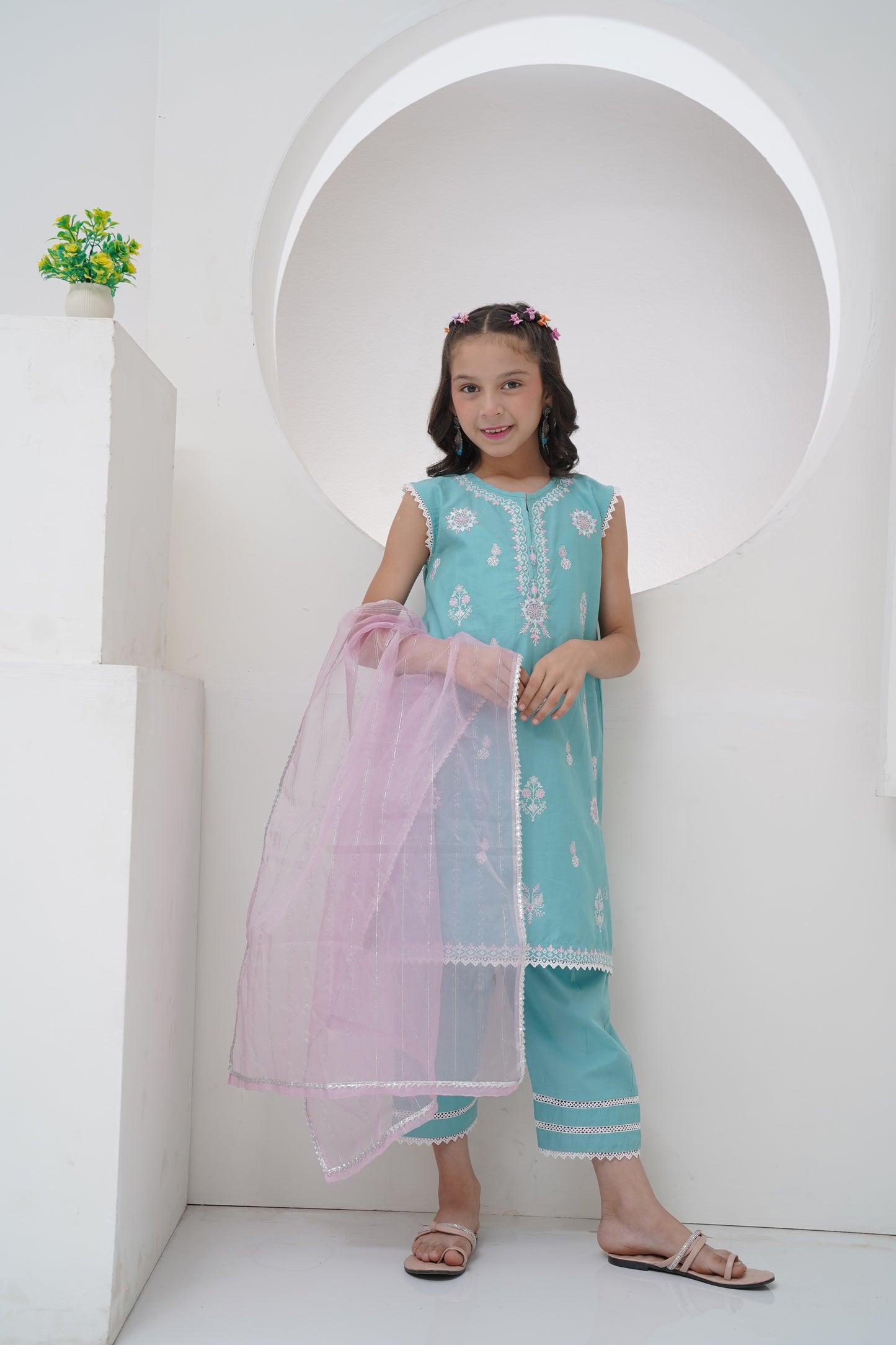 3 Piece Embroidered Suit GS-EMB-002