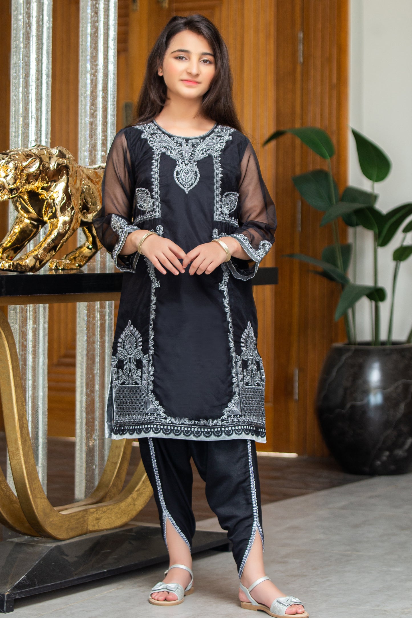 RTWFDS-006, black orgenza 3pc dress with silver embroidery