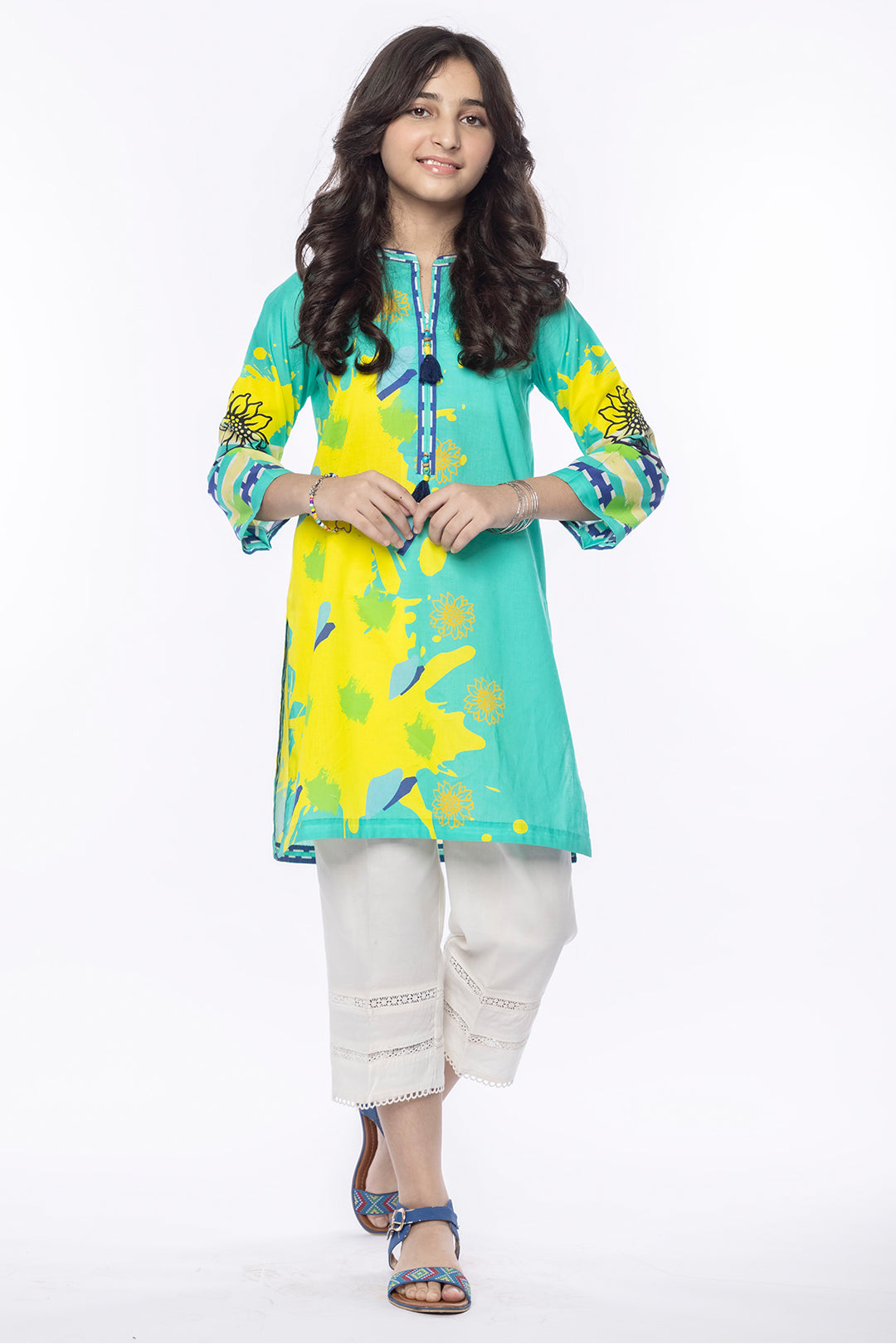 01 PCS Digital Printed Lawn Kurti SKU: MAC-032