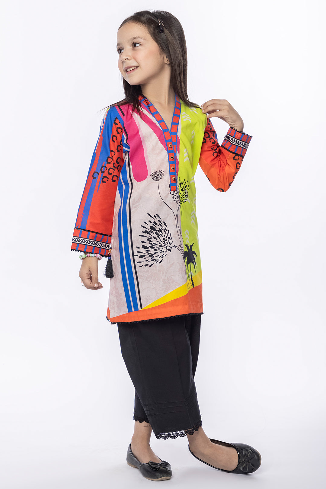 01 PCS Digital Printed Lawn Kurti SKU: MAC-033